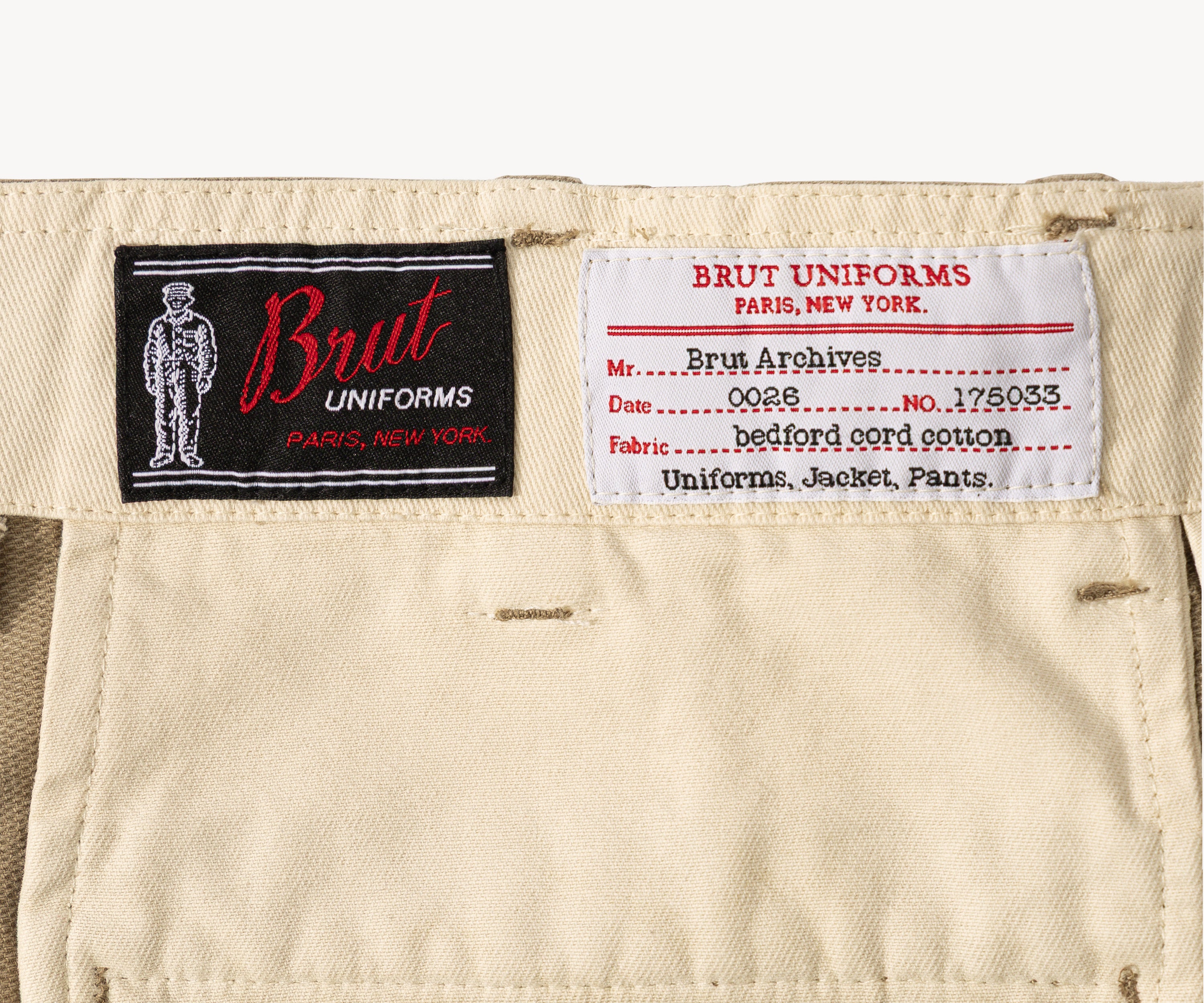 THE UNIFORM CHINO PANTS Taille US 26 / FR 36 / BEIGE - BRUT Clothing