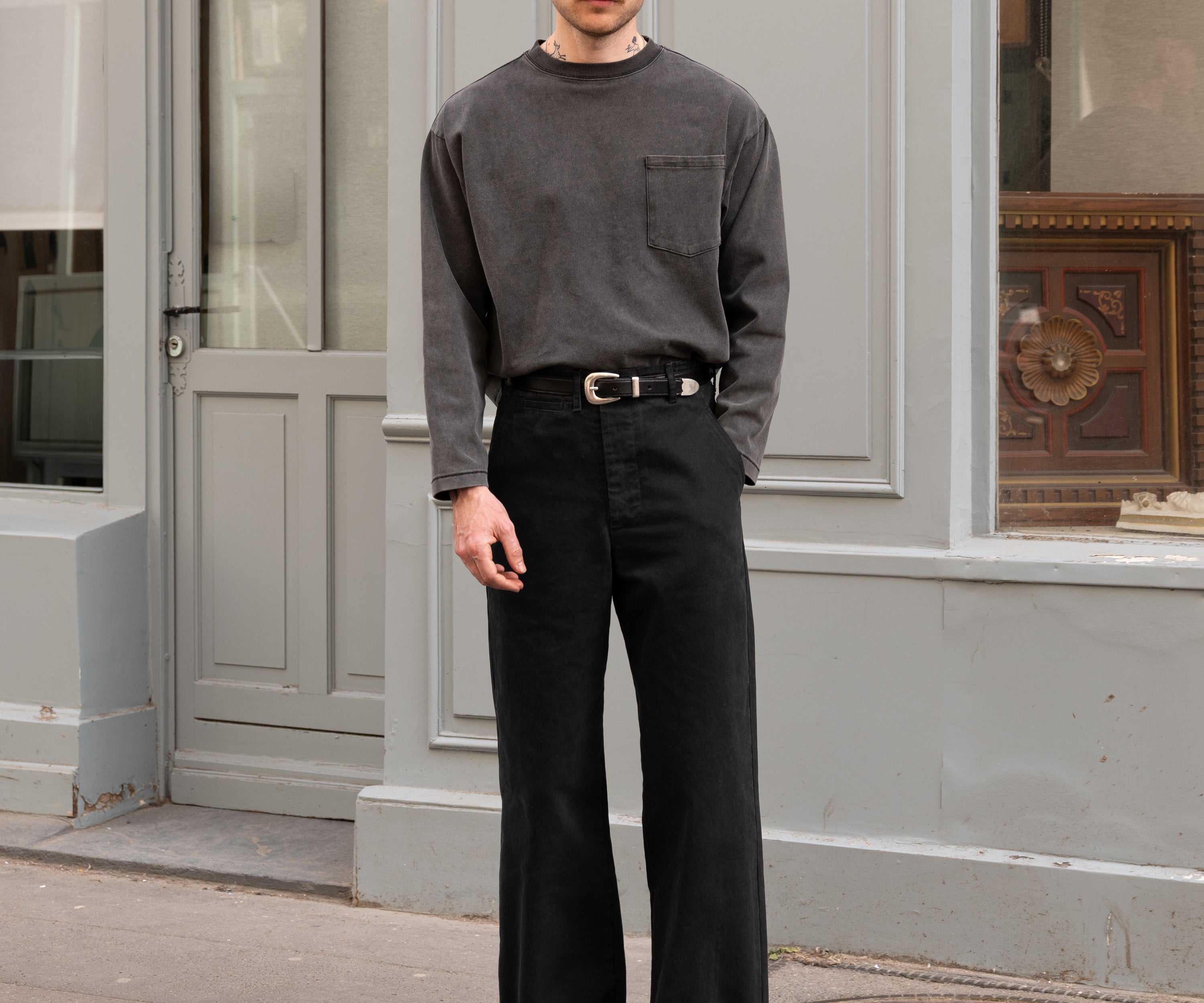 THE UNIFORM CHINO PANTS Taille US 26 / FR 36 / NOIR - BRUT Clothing
