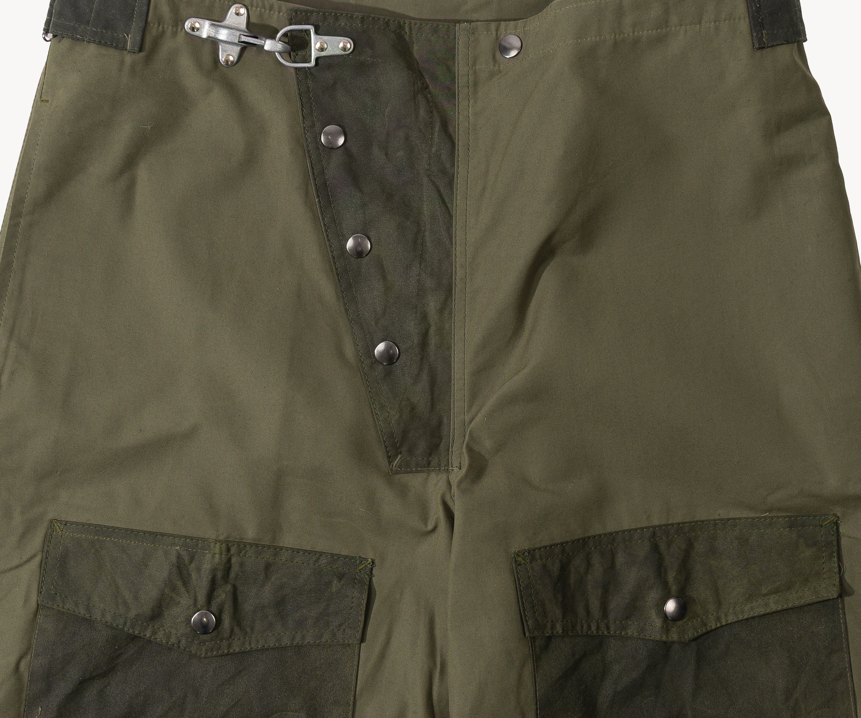 REWORK® WAX OVERPANTS - N° 014 Coats & Jackets GREEN / ONE SIZE - BRUT Clothing