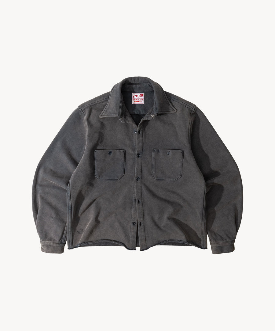 <span>THE STATION SHIRT</span>