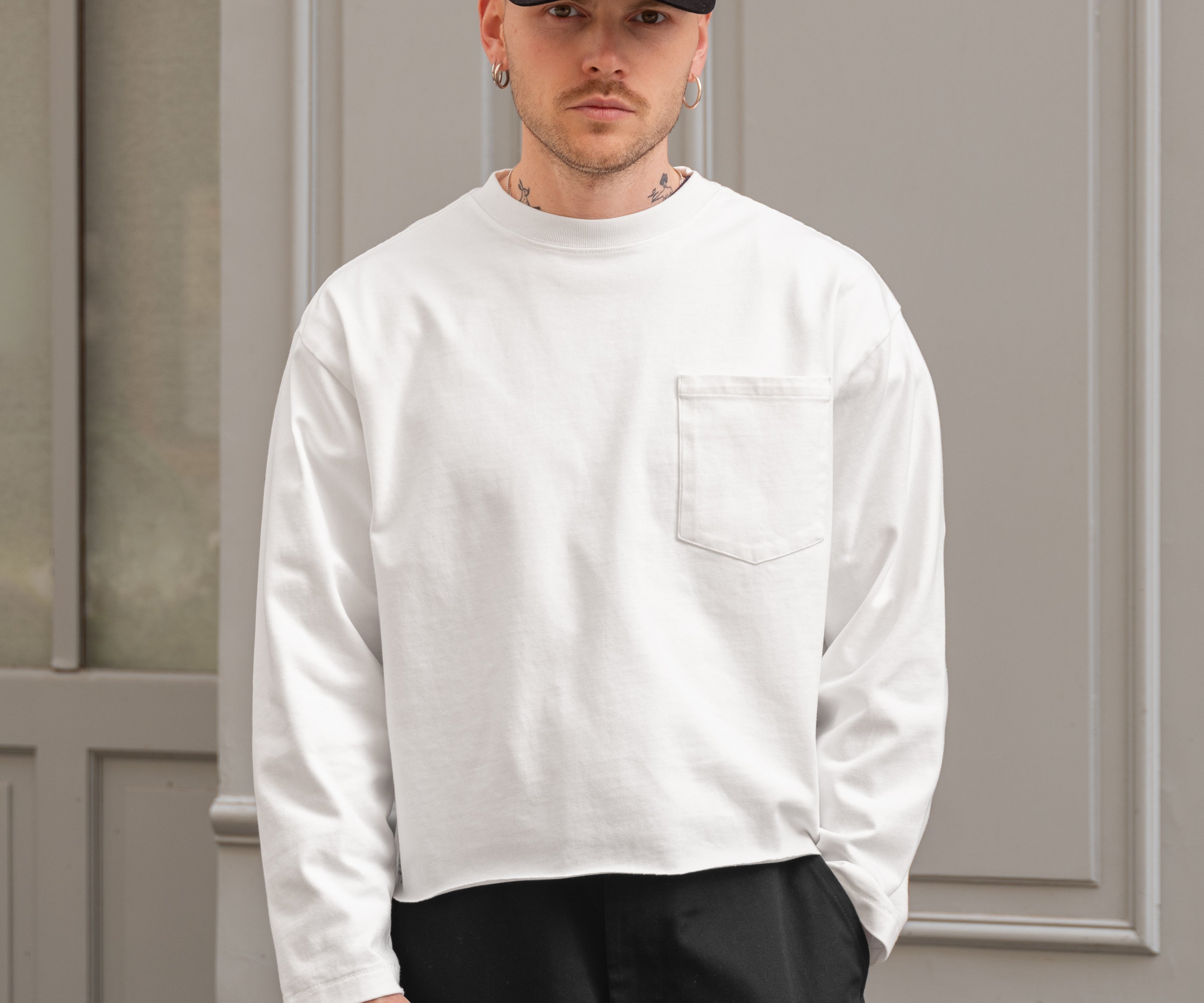 THE BEST LONG SLEEVES POCKET T-SHIRT - T-shirts X-SMALL / BLANC - BRUT Clothing