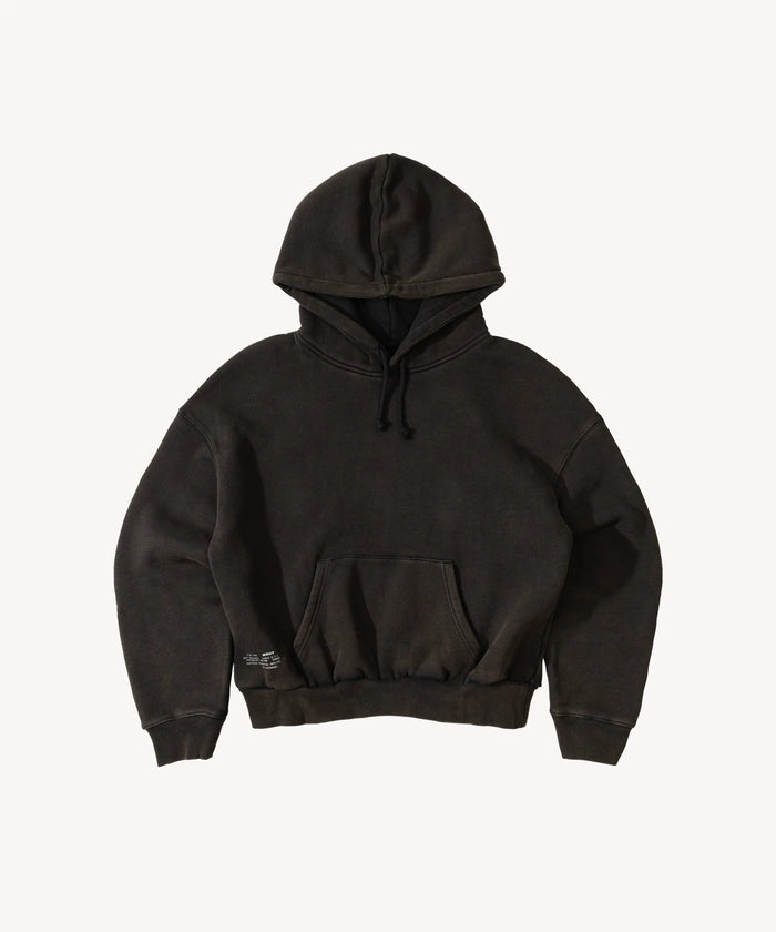 LE SWEAT À CAPUCHE COURT