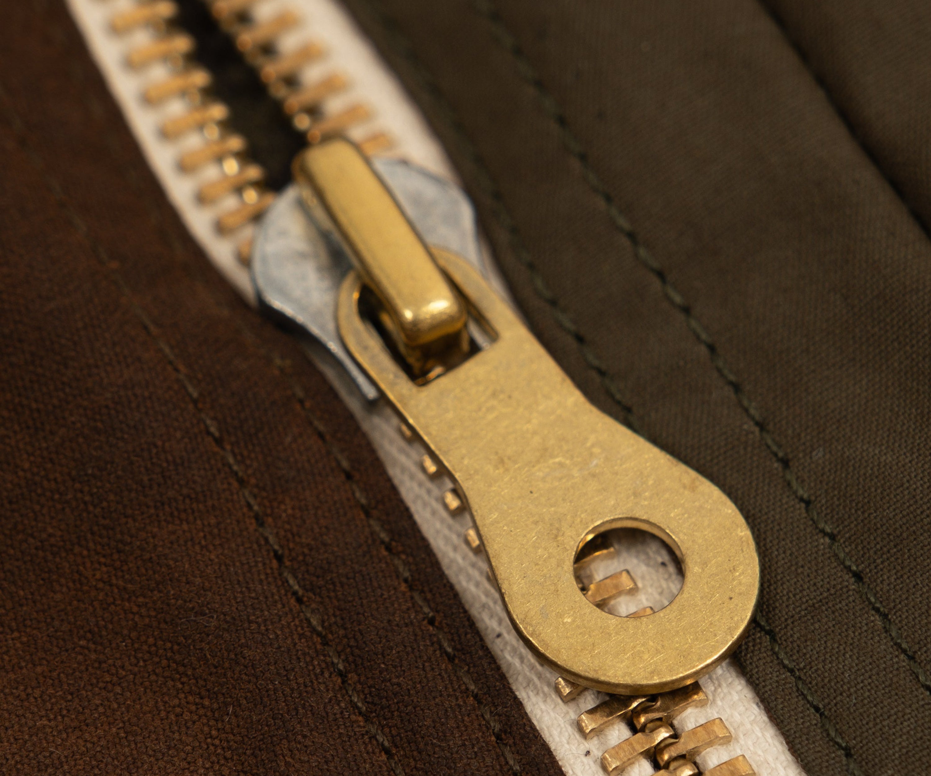 REWORK® BARBOUR V5 - N° 034 Coats & Jackets MEDIUM / OLIVE GREEN - BRUT Clothing