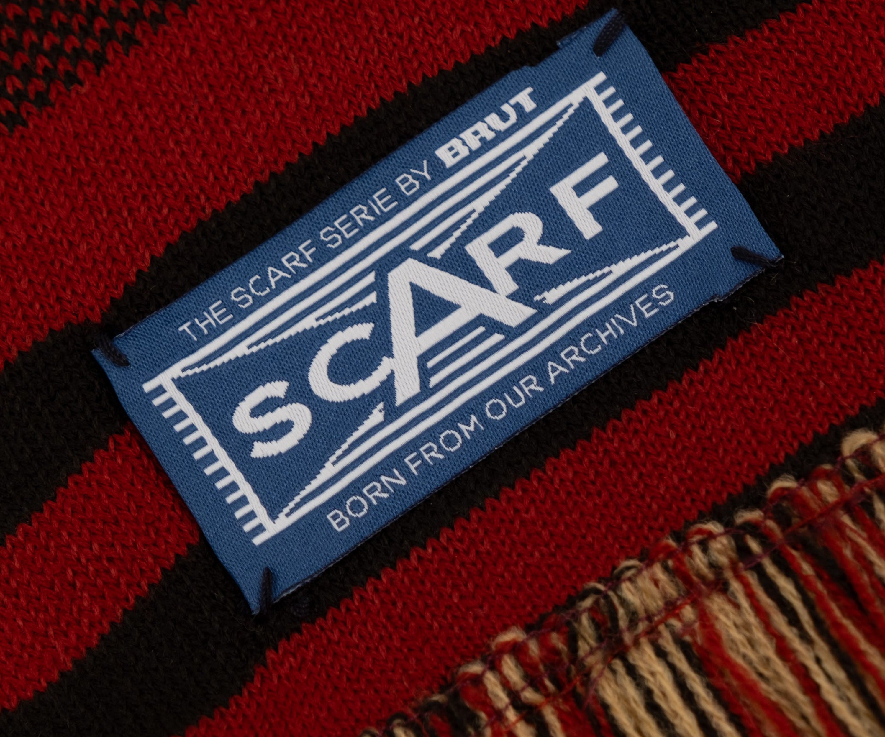 THE RESEARCH SCARF Écharpes ROUGE - BRUT Clothing