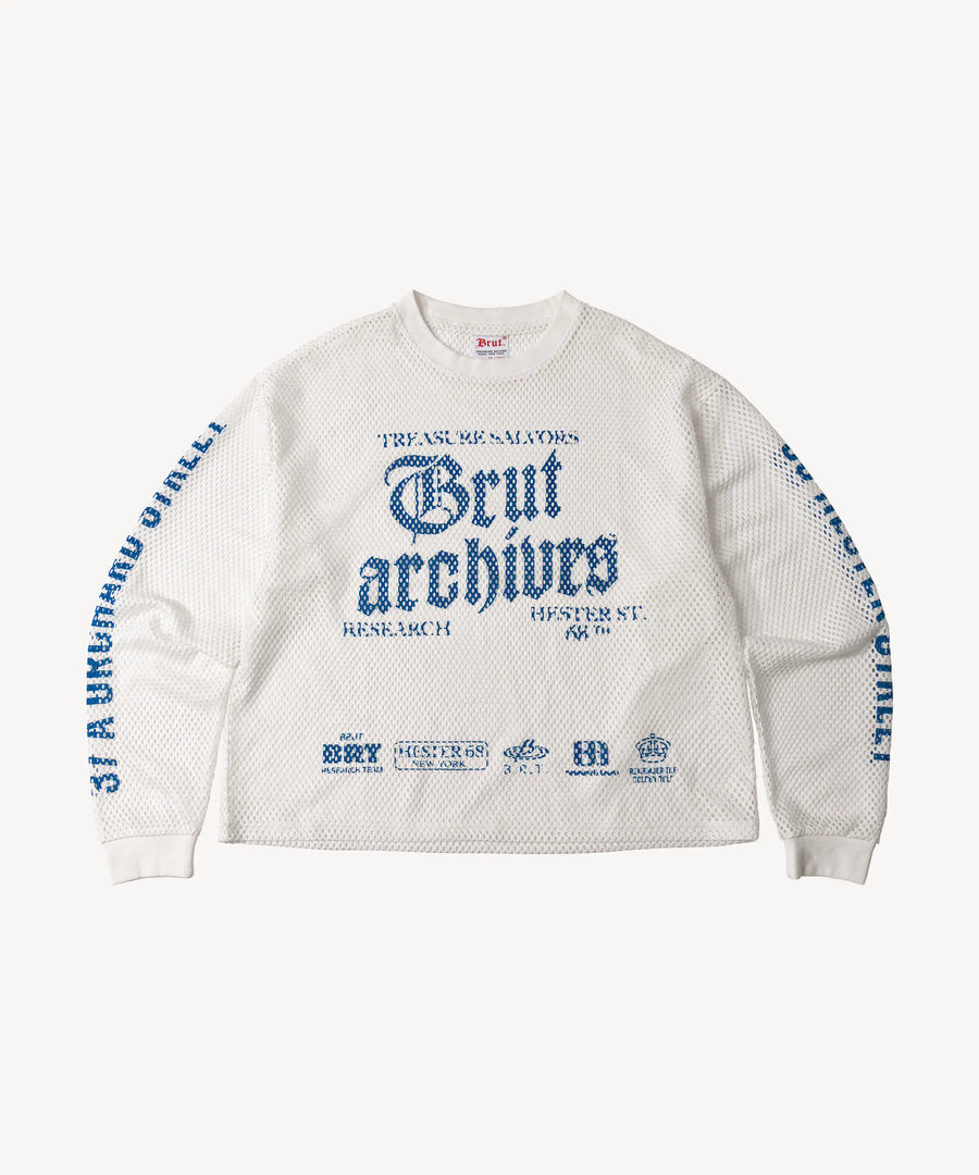 <span>THE TREASURE'S SALVORS TEE</span>