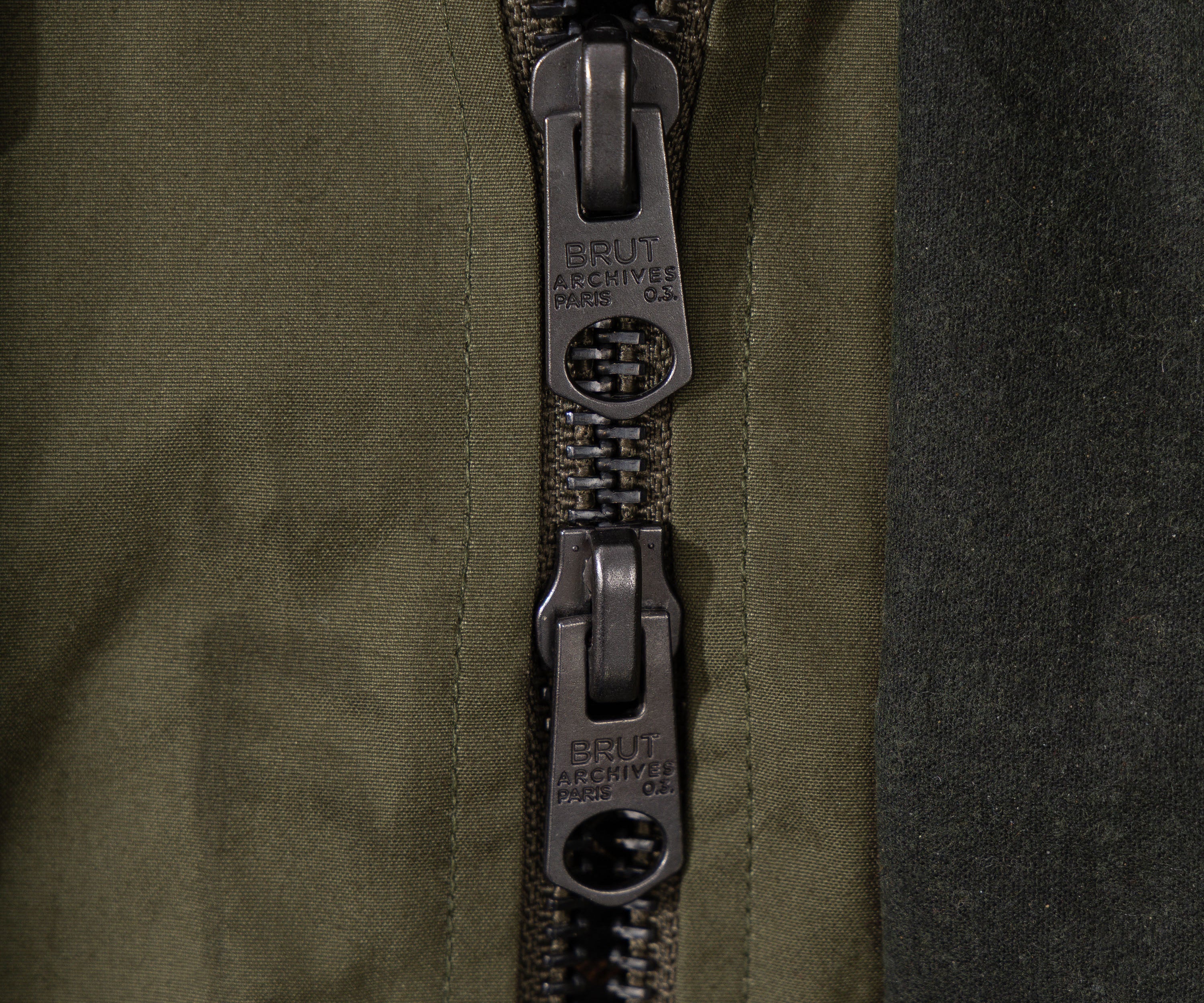 REWORK® TRIAL WAX JACKET - N° 028 Manteaux et vestes LARGE / VERT - BRUT Clothing