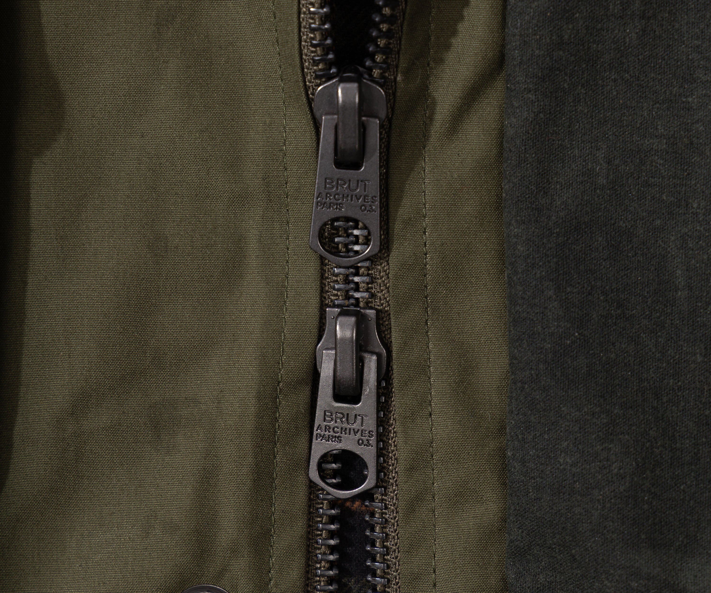 REWORK® TRIAL WAX JACKET - N° 040 Coats & Jackets X-LARGE / GREEN - BRUT Clothing