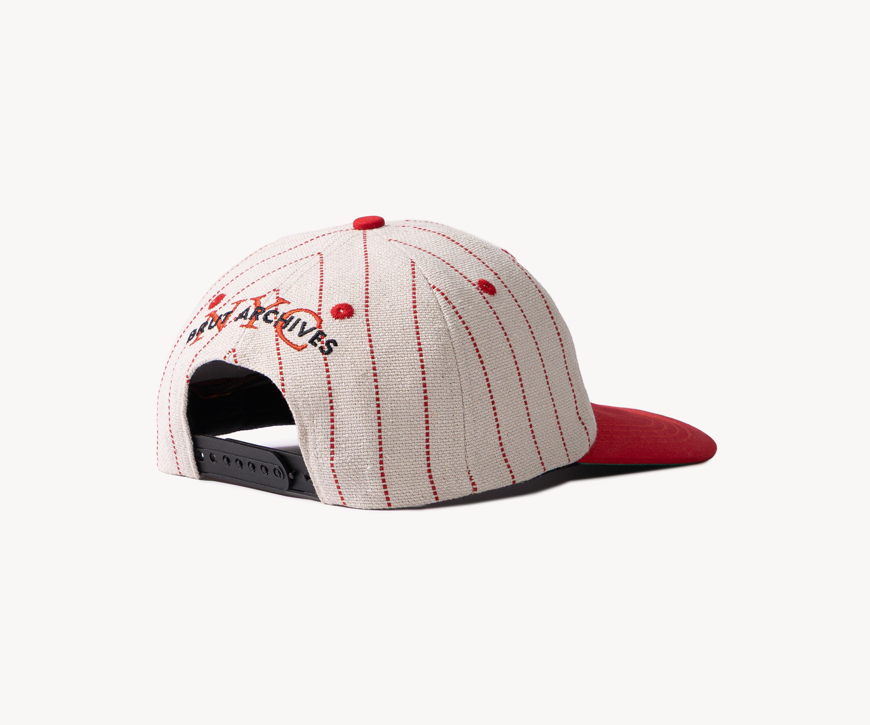 THE BASEBALL CAP Casquettes et chapeaux ÉCRU / ROUGE - BRUT Clothing