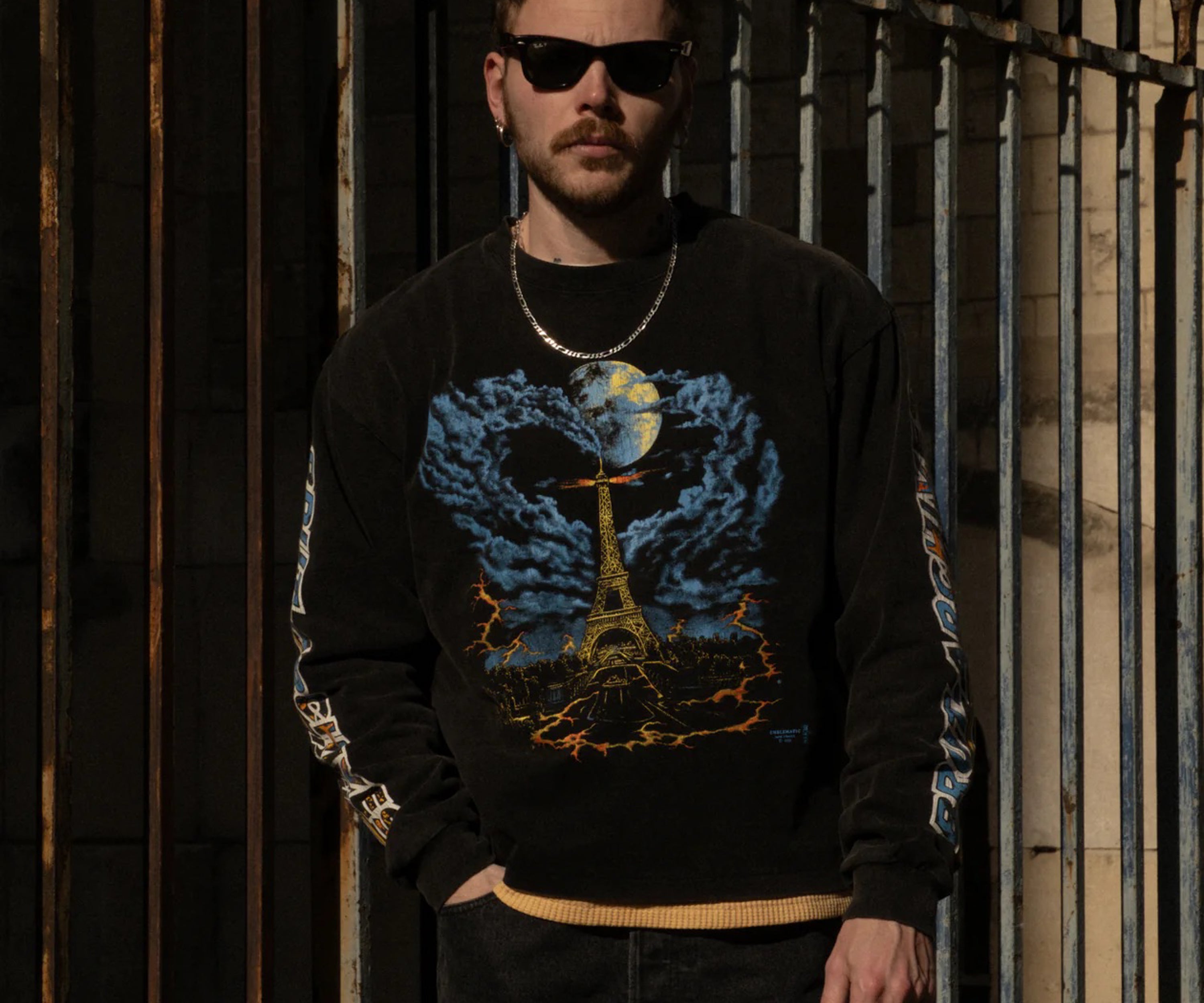 THE EIFFEL TOWER TEE T-Shirts X-SMALL / BLACK - BRUT Clothing