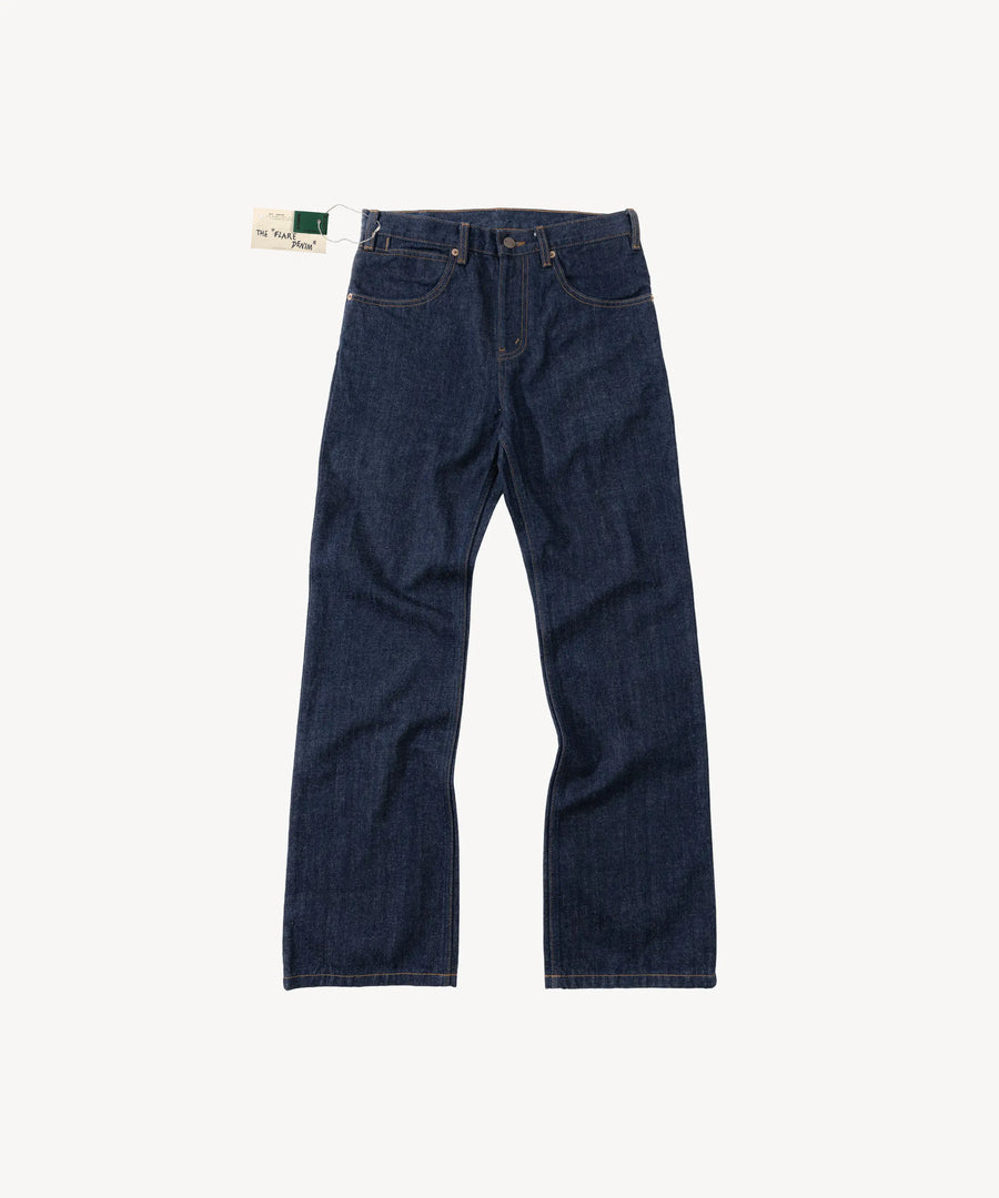 <span>THE FLARE DENIM</span>