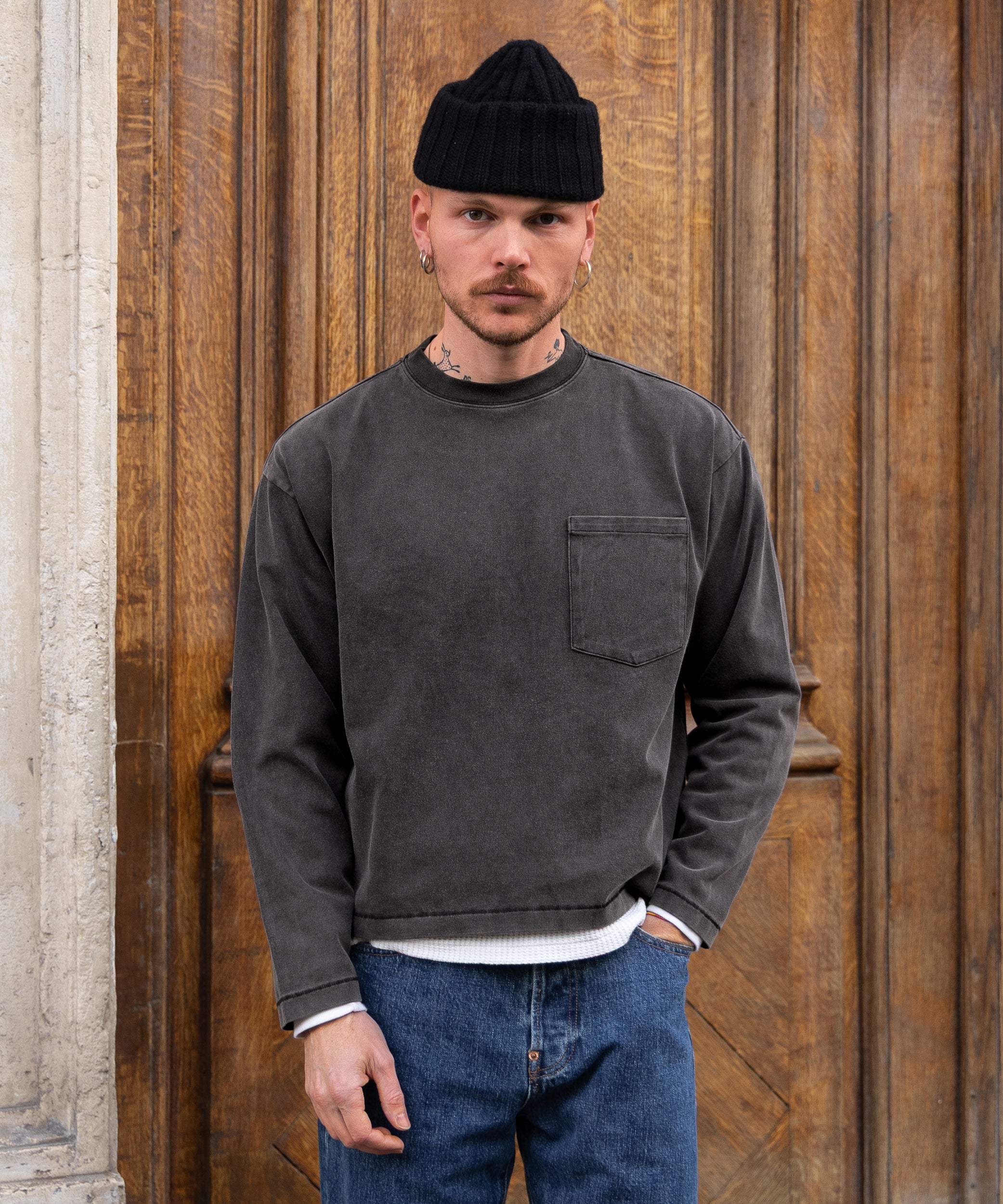 THE BEST LONG SLEEVES POCKET T-SHIRT - STRONG FADED BLACK | BRUT