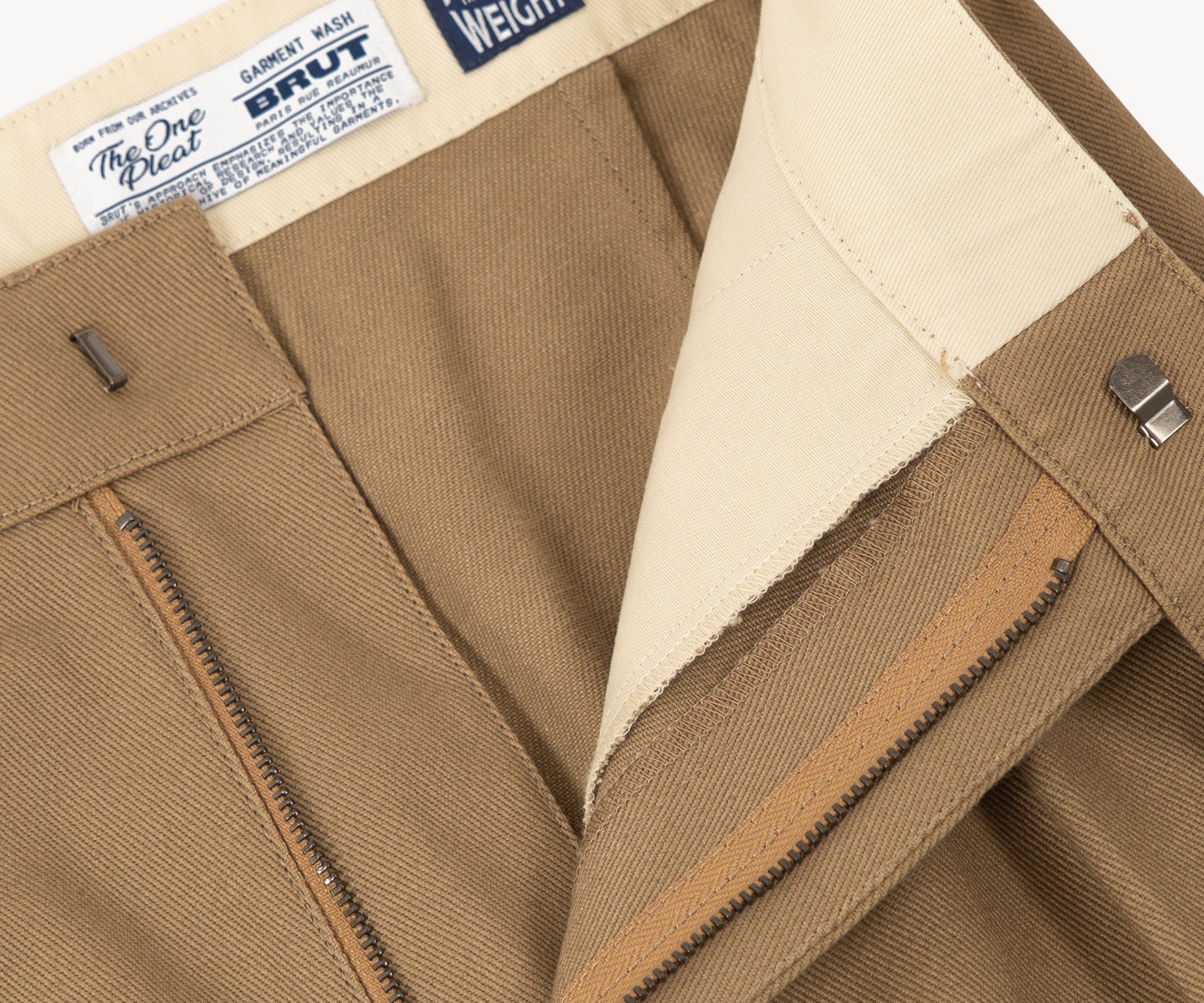THE ONE PLEAT PANTS Taille US 26 / FR 36 / KAKI ÉPAIS - BRUT Clothing