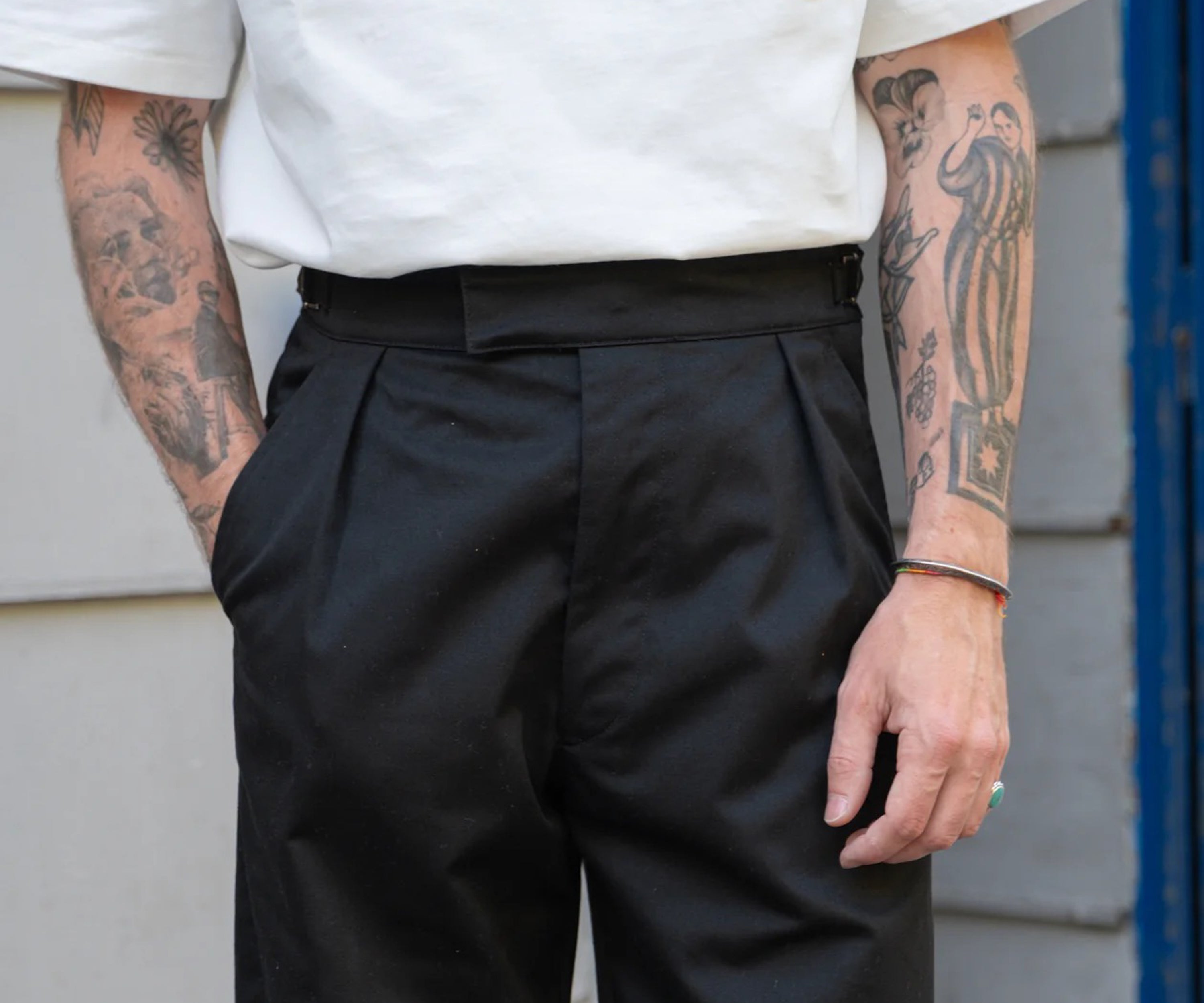 THE ONE PLEAT PANTS Taille US 26 / FR 36 / NOIR - BRUT Clothing