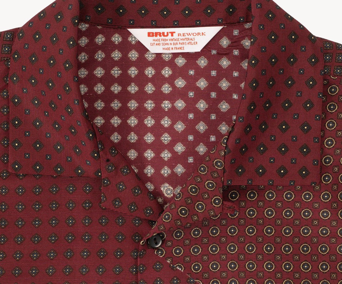 REWORK® TIE SHIRT - N° 007 Shirts SMALL / RED - BRUT Clothing