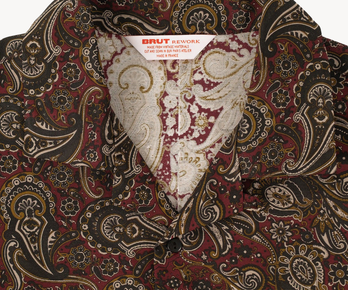 REWORK® TIE SHIRT - N° 019 Chemises SMALL / ROUGE - BRUT Clothing
