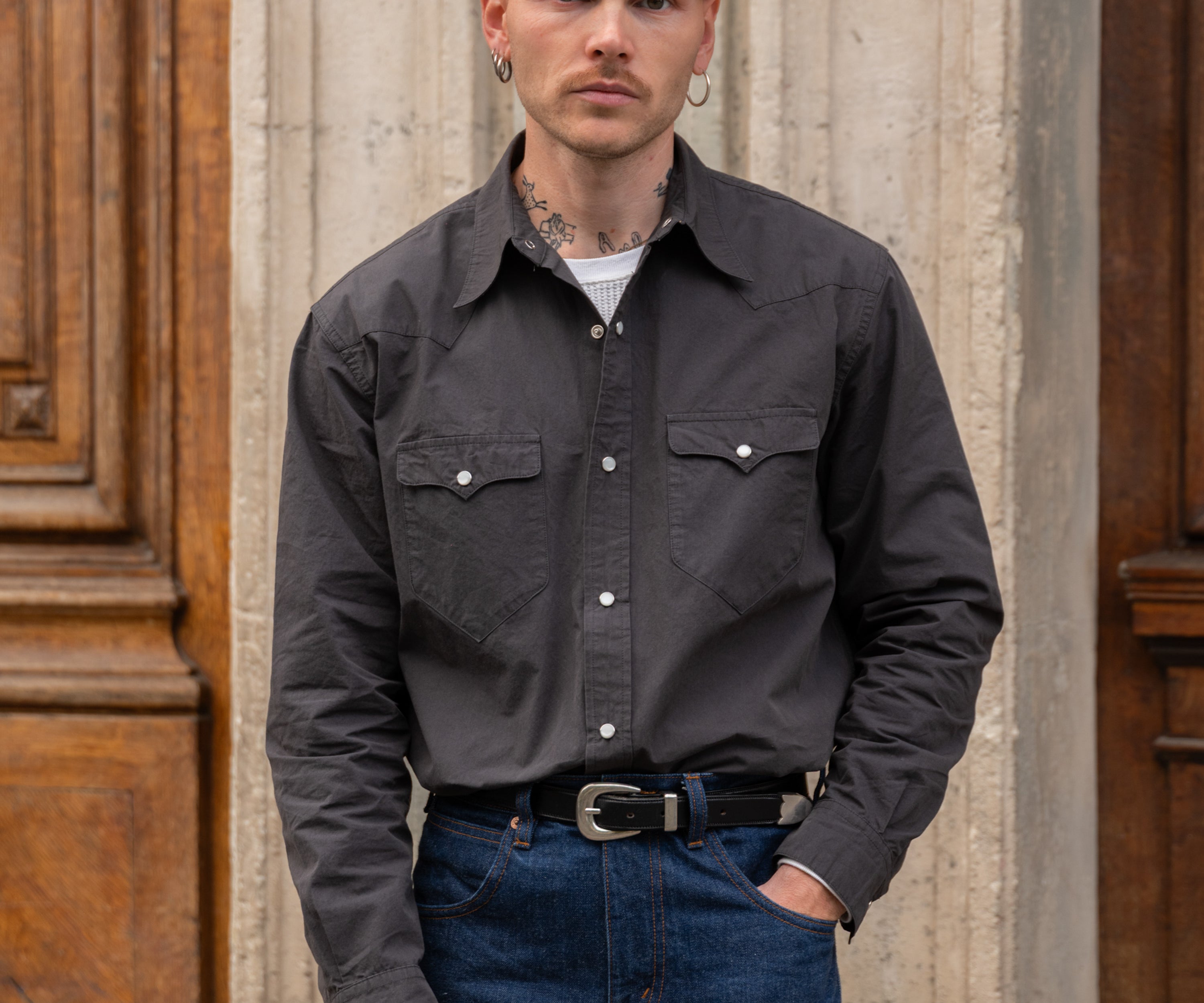 THE WESTERN POPLIN SHIRT Chemises XS / ANTHRACITE - BRUT Clothing