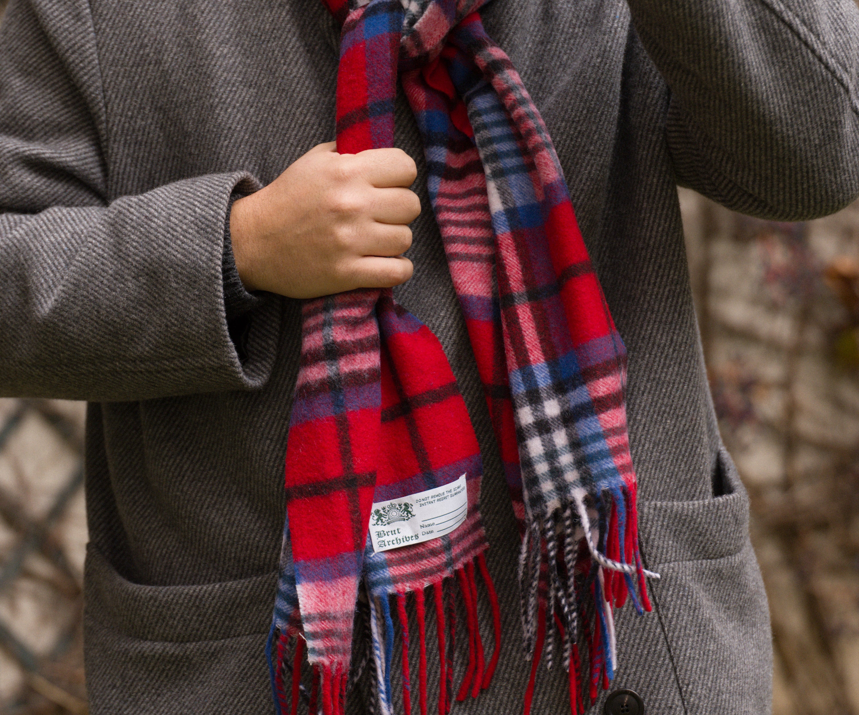 THE WOOL SCARF RED / WHITE - BRUT Clothing